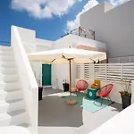 Ice Cream 4* Imerovigli (Santorini)